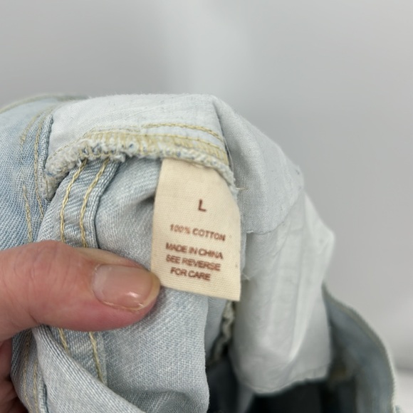 𝅺Wishlist  Bernice High Rise Distressed Hem Straight Leg Jeans-Size Large - Picture 7 of 7